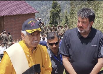 MLA Mirchal Flags Administrative Vacuum in Karnah, Seeks Faster Development and Tourism Push from LG