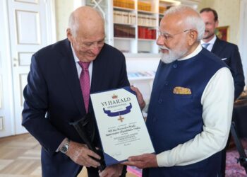 PM Modi Honoured With Norway’s Top Civilian Award in Oslo