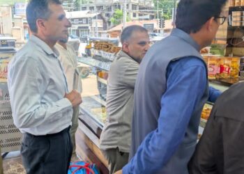 3 Bakery Units Face Legal Action as Food Safety Department Cracks Down on Violations in Srinagar