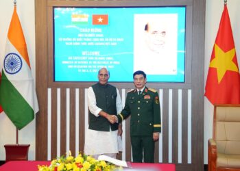 India, Vietnam Deepen Defence Ties; Focus on Maritime Security, AI & Quantum Technology
