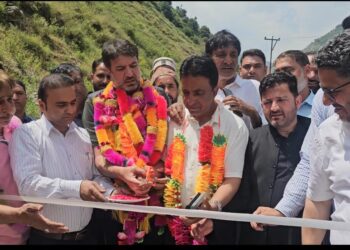 First Time Since Independence, Karnah’s Border Village Kadhama Set to Get Road Connectivity