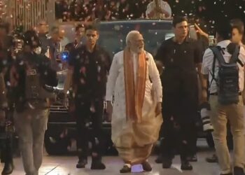 “Historic Mandate, Trust in Democracy Prevails”: PM Modi Addresses BJP Workers at Party HQ After Poll Surge
