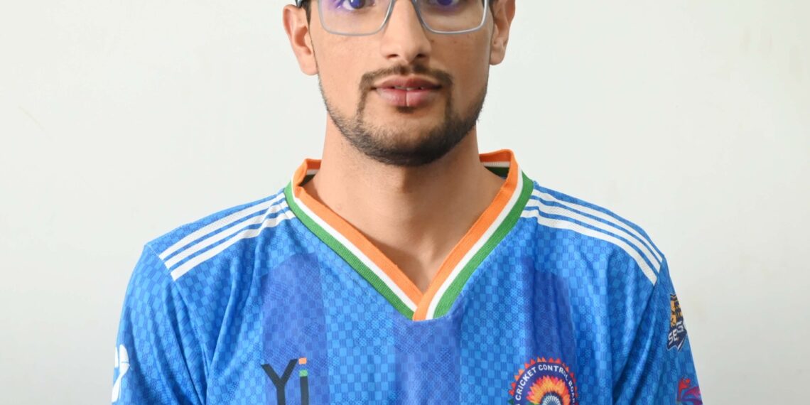 Shopian’s Waseem Ahmad Bakshi Selected for Indian Para Cricket Team, Meets DC