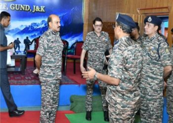 DG CRPF Conducts Comprehensive Security Review Ahead of Amarnath Yatra, Stresses Foolproof Coordination