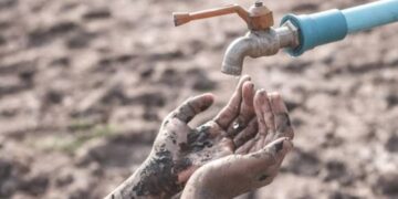 Kanjikulla village in Kulgam faces drinking water crisis, locals seek restoration of supply