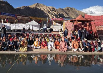 Sindhu Kumbh Draws Global Participation as 5,000 Pilgrims Gather at Sacred Sindhu Ghat