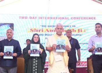 “Shri Amarnath Ji Yatra Is a Living Embodiment of India’s Spiritual Consciousness”: LG Manoj Sinha