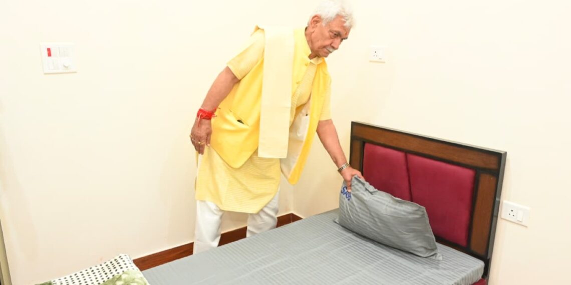 LG Manoj Sinha Reviews Final Yatra Readiness at Pahalgam, Orders Zero-Tolerance for Security and Operational Lapses