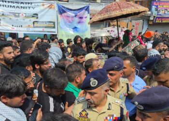Top Police Brass Lead Youm-e-Ashura Arrangements, Join Procession at Zadibal Amid Tight Security