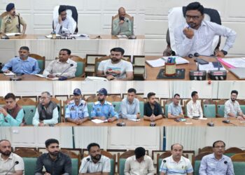 DC Kupwara reviews arrangements for Kheer Bhawani Mela