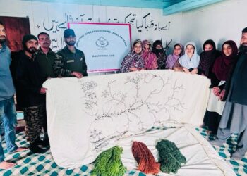 Indian Army Backs Local Women Artisans, Revives Livelihood Through Traditional Chain Stitch Craft