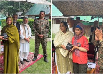 GOC Vajr Division Honours Women Achievers, Volunteers in Karnah