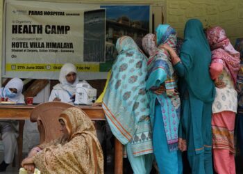 PARAS Health Srinagar Brings Multi-Specialty Medical Care to Remote Sonmarg Through Mega Health Camp