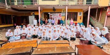 Saving The Future NGO Organises Women Hygiene Awareness Programme at New Public Modern School, Bemina