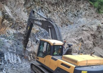 SDM Karnah Issues Public Advisory, Restricts Daytime Movement on Teethwal–Seemari Road:
