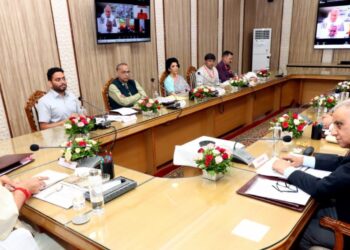 LG Manoj Sinha Reviews Donations Management at Mata Vaishno Devi Shrine, Stresses Transparency and Accountability