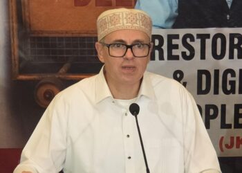 CM Omar Abdullah Orders Smart City Audit After Waterlogging, Assures Relief for Rain-Hit Families