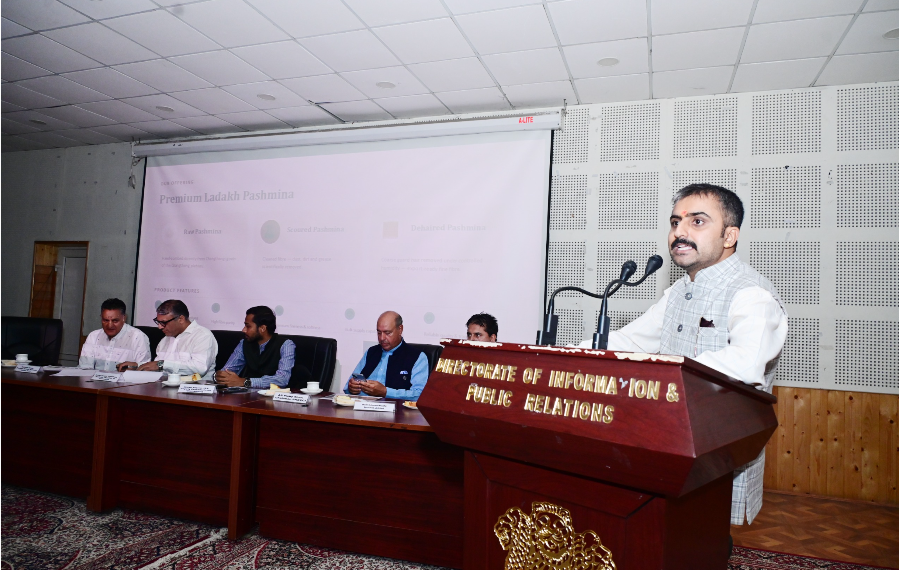 Ladakh Brings Pashmina Producers Face-to-Face With Buyers at Srinagar Meet