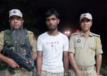 Brown Sugar Seized, Delhi Man Held in Anantnag Drug Bust