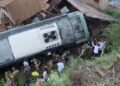 39 Amarnath Yatris Injured in Gund Ganderbal Bus Accident; LG Manoj Sinha Reviews Situation