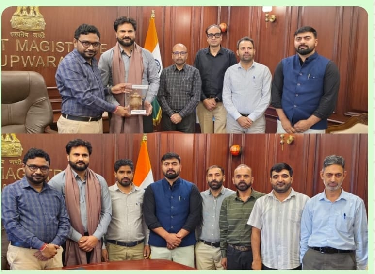 District Administration Kupwara Bids Farewell to Outgoing DIO Iftakhar Naseem, Welcomes Aadil Manzoor Wani