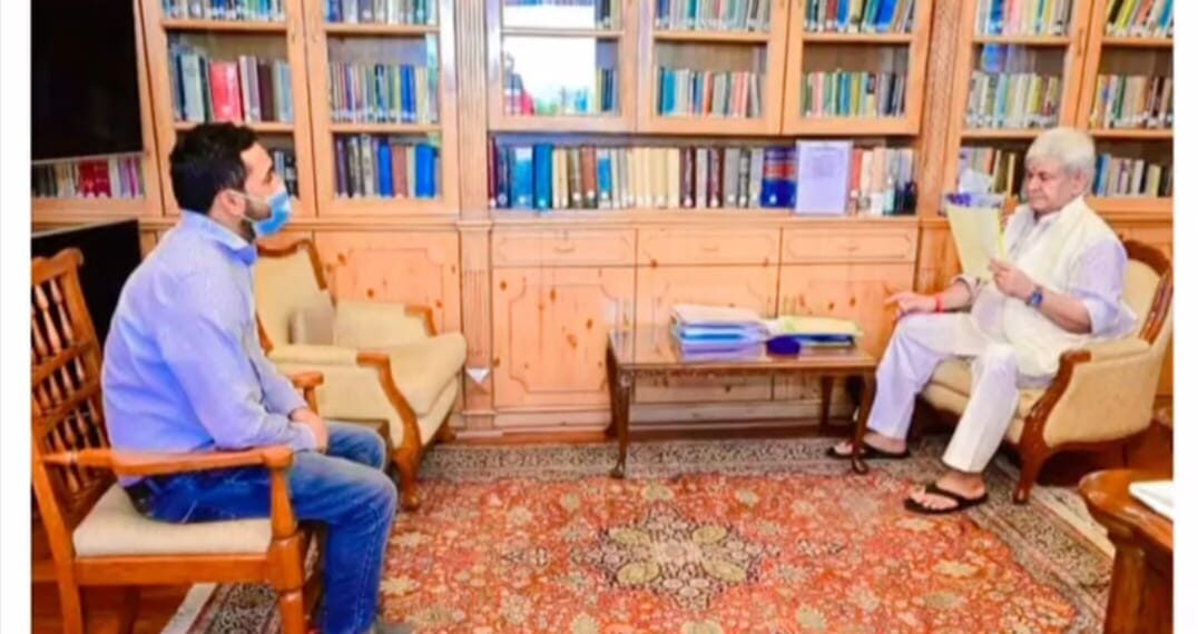 Chowdhary Khurshid Doi Meets LG Manoj Sinha, Raises Key Developmental Issues of Karnah