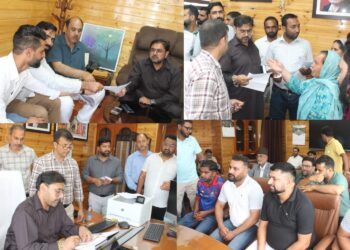 Satish Sharma Meets Multiple Delegations in Srinagar, Reaffirms Commitment to Welfare of Workers, Traders and Youth