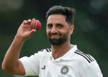 Auqib Nabi Replaces Jasprit Bumrah, Earns Maiden India Test Call-Up