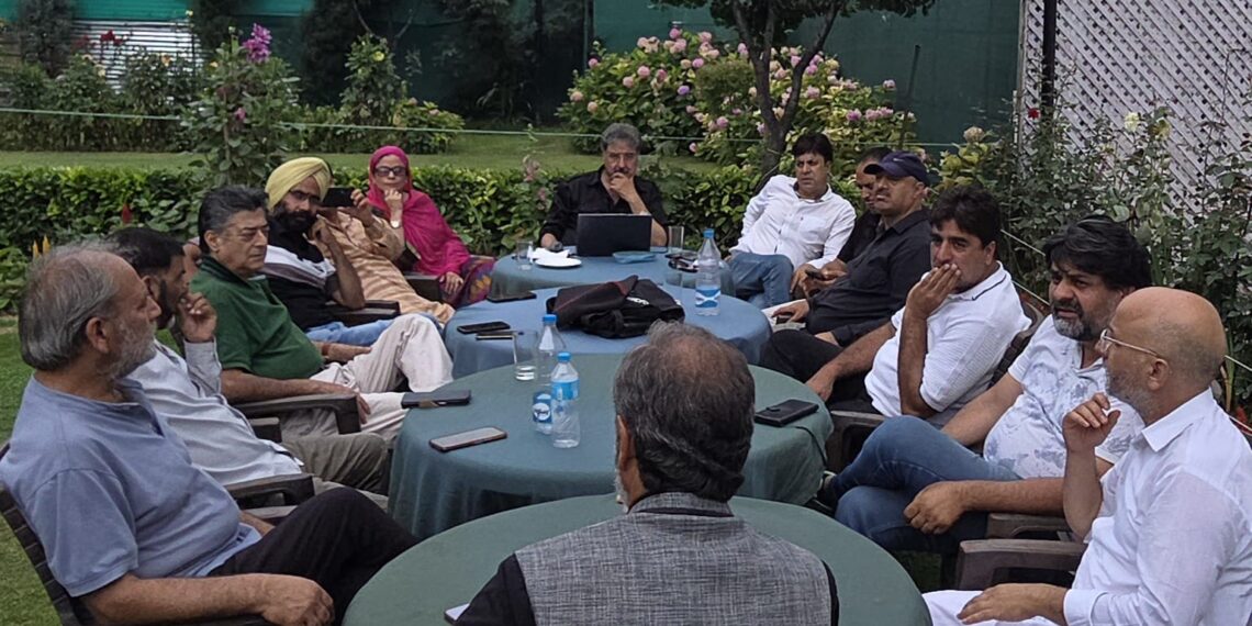 J&K Film, TV Fraternity Flags Crisis Facing Local Artists, Seeks Revival of DD Srinagar & DD Kashir