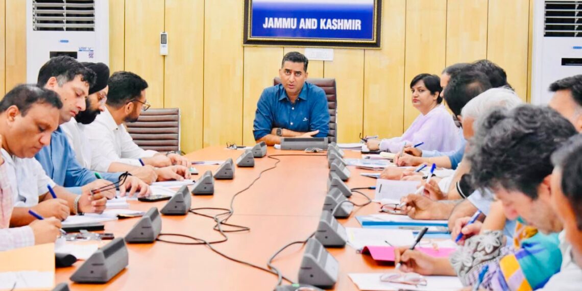 J&K Sets District-Wise Roadmap for Sports Infrastructure, Wider Access to Sporting Facilities