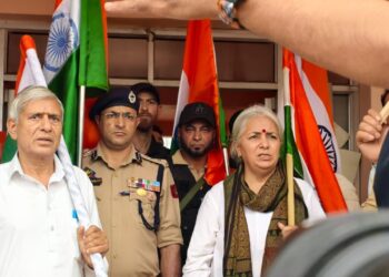 Massive Tiranga Rally Held in Bandipora, DC & SSP Bandipora Lead Patriotic March