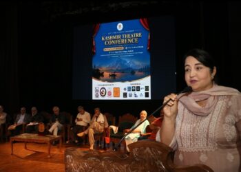 Concluding & Felicitation Function of the 3-Day ‘Kashmir Theatre Conference’
