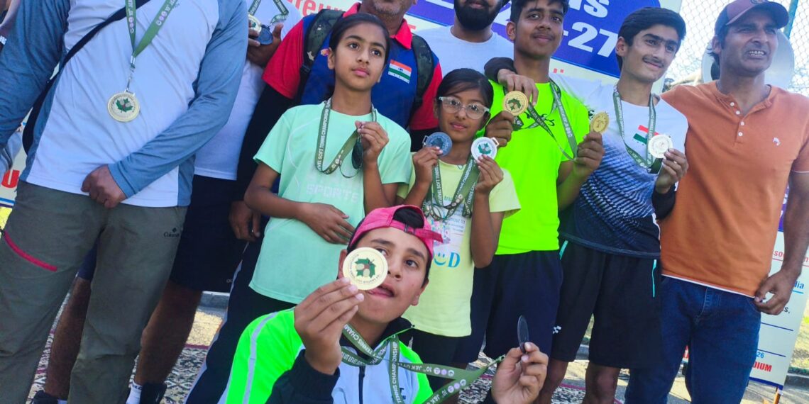 Zainab Zaman Wani Wins Bronze, Wani Areena Secures Silver At J&K Soft Tennis Championship