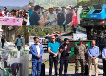 Civil Administration, Army Conduct Mega Cleanliness Drive in Tangdhar; Door-to-Door Waste Collection Campaign Launched