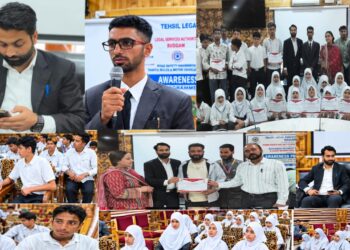 Traffic Awareness Programme on Traffic Rules, Road Safety and Motor Vehicles Act Held at Town Hall, Magam
