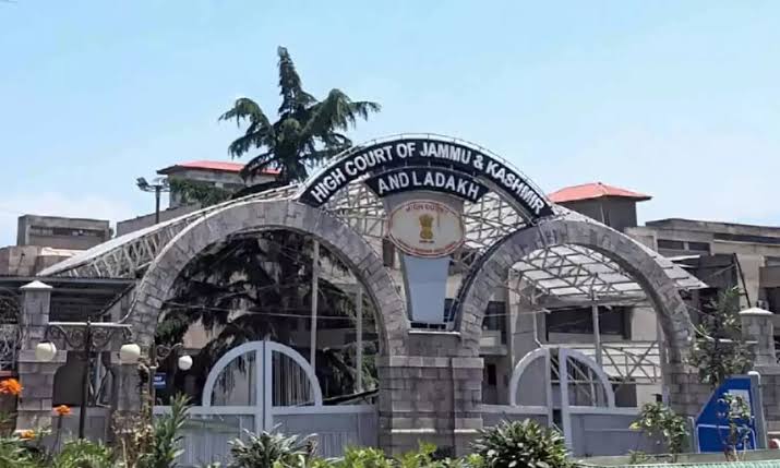 Premature Retirement Not Punitive; Courts Cannot Substitute Own View for Competent Authority: J&K HC