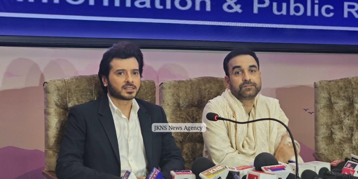 “Kashmir Has Stories Beyond Its Landscapes”: Pankaj Tripathi, Divyenndu See Big Scope for Cinema