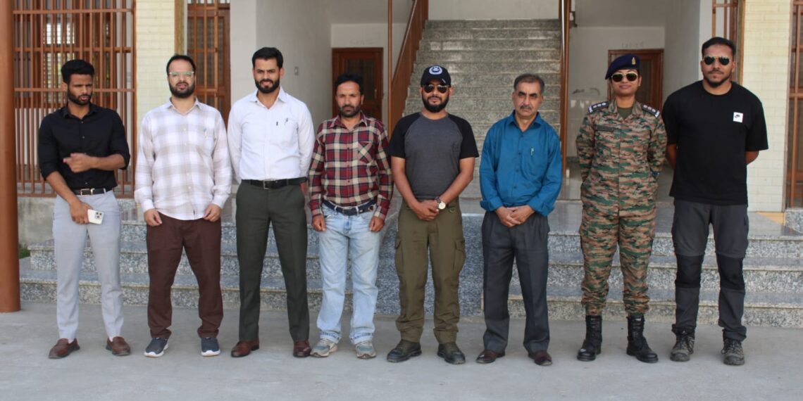 Army Outreach Programme Promotes Women Empowerment and Hygiene Among Students in Sopore