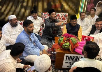 BJP’s Er Aijaz Hussain Joins PM Modi’s Birthday Celebrations At Nizamuddin Auliya Dargah