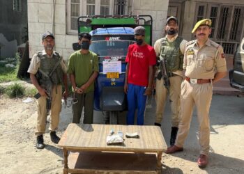 Budgam Police Crack Ompora Housing Colony Theft Case; Two Arrested