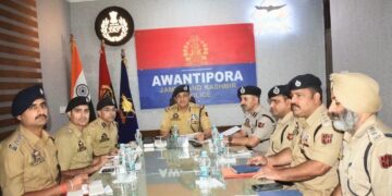“Scale Up Intelligence-Led Operations”: IGP Kashmir to Officers, Reviews Counter-Terror Preparedness