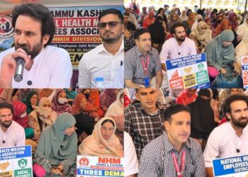 Sufi Tahir Joins NHM Employees’ Protest, Urges Govt to Address Pending Demands
