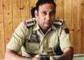 Vehicle Hits SHO Bijbehara While On Duty, Injured, Hospitalised