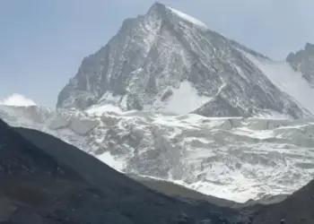 Temperature Dips Across J&K After Snowfall Over Higher Reaches