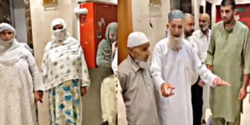 34 Kashmiri Umrah Pilgrims Stranded in Saudi Arabia After Flight Cancellations, Seek Urgent Help