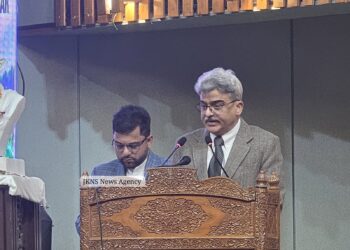 “Gandhi’s Ideals Must Shape How We Think And Live”: CS J&K Atal Dulloo