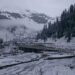 Season’s First Snowfall Closes Mughal Road, Fresh Snow Covers Higher Reaches of Kashmir