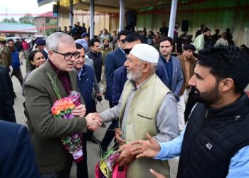 CM Omar Abdullah inaugurates projects, lays foundation stones worth ₹58.26 crore in Ganderbal