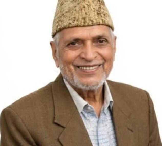 Adbi Markaz Kamraz Expresses Deep Condolences on the Demise of Senior member of Majlis-un-Nisa Sopore