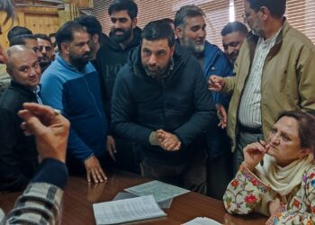 JKGLTF Delegation Calls on Education Minister, Discusses Key Issues of Teachers and School Education
